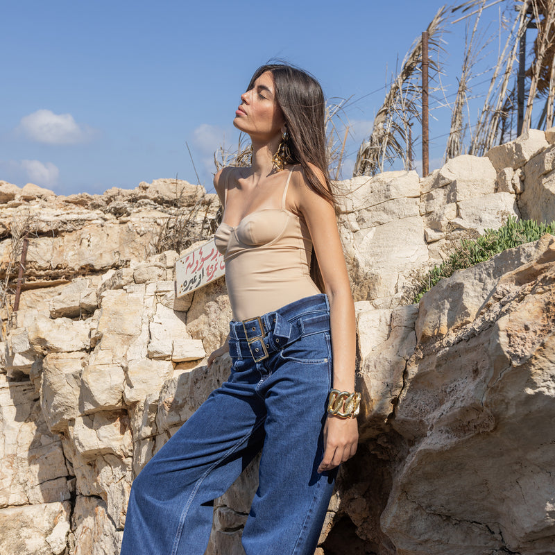 ROGUE BELTED JEANS